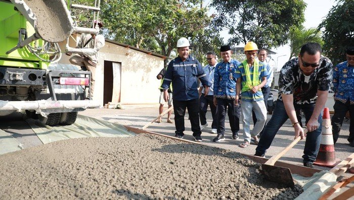 Efisiensi Anggaran, Pemkot Serang Manfaatkan CSR untuk Perbaiki Jalan